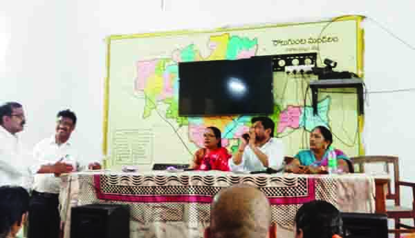 గ్రామాల్లో సమస్యల పరిష్కారం ఏదీ?