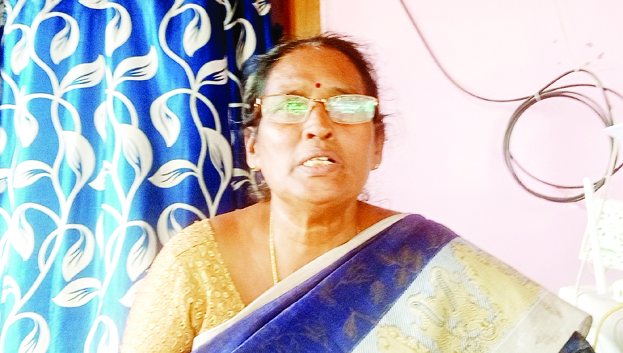 బిఎల్‌ఒ డ్యూటీ కోసం అంగన్వాడీలపై ఒత్తిడి తగదు