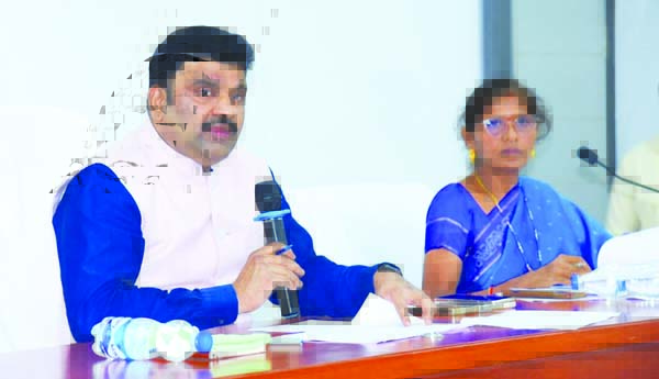 గర్భిణుల్లో రక్తహీనత నివారణకు చర్యలు: కలెక్టర్‌