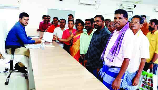 ముంపు గ్రామాల సమస్యలపై ఐటిడిఎ పిఒకు వినతి