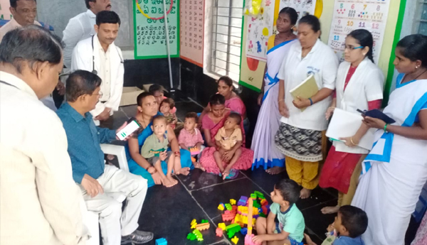 /The-District-Medical-Officer-inspected-the-health-clinic