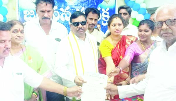 సమస్యల పరిష్కారానికే జగనన్న సురక్ష