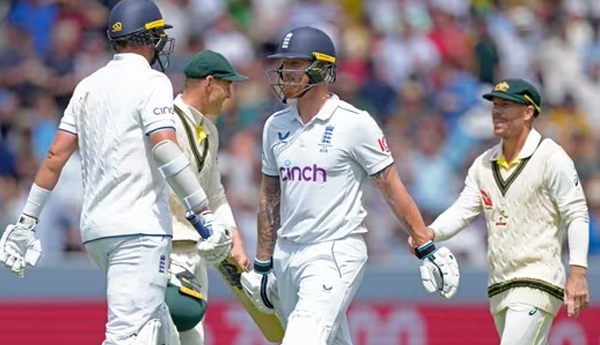 /Aussies-win-the-second-Ashes-Test