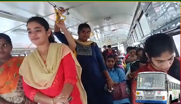 /TSRTC-special-bus-for-women-in-IT-corridor
