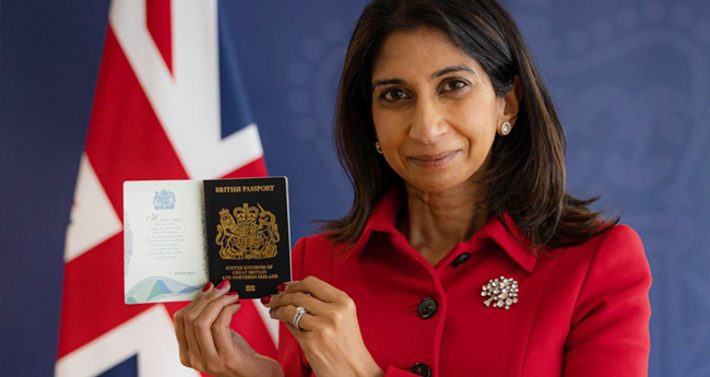 united-kingdom-rolls-out-first-passports-in-name-of-king-charles-iii