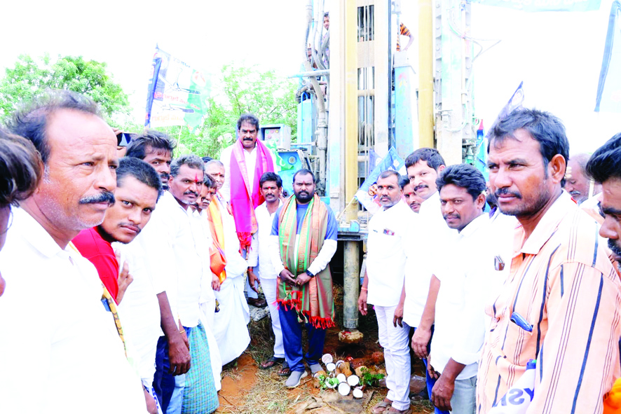 చింతల్‌ తండాలో 'జలకళ' ప్రారంభించిన ఎమ్మెల్యే