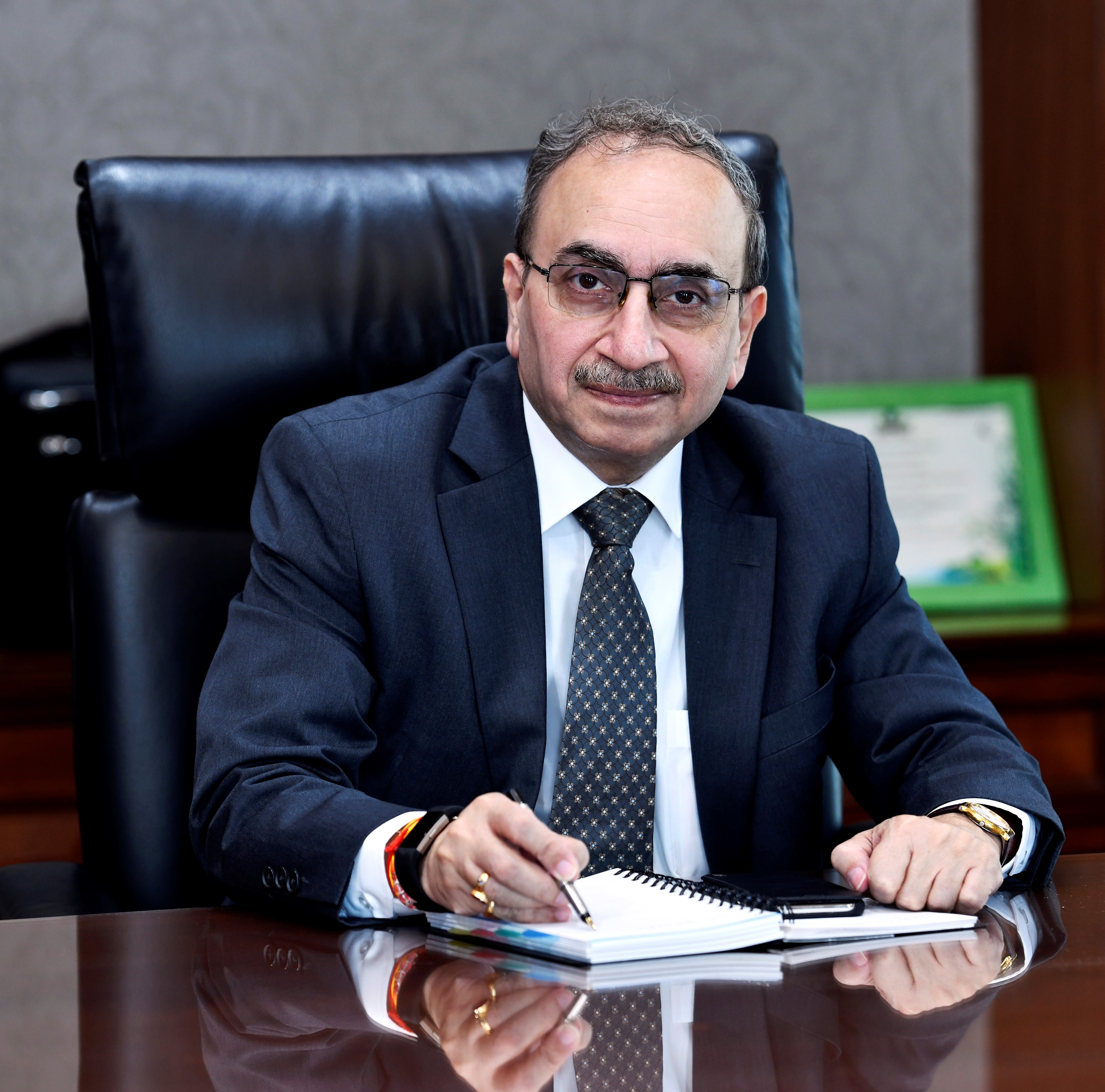 ఎస్‌బిఐ చీఫ్‌ దినేష్‌ పదవీకాలం పొడిగింపు..!