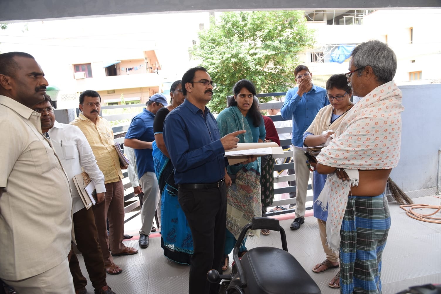 తుదిదశకు ఓటర్ల సర్వే