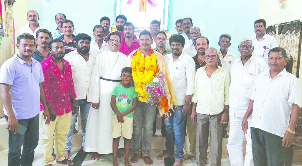 విజిలెన్స్‌ మోనిటరింగ్‌ కమిటీ సభ్యులు బాలకృష్ణకు సత్కారం