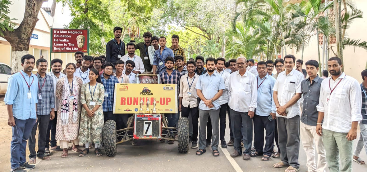 జాతీయ స్థాయి పోటీలో ్ల'ఎస్‌ఆర్‌కెఆర్‌' విద్యార్థుల ప్రతిభ
