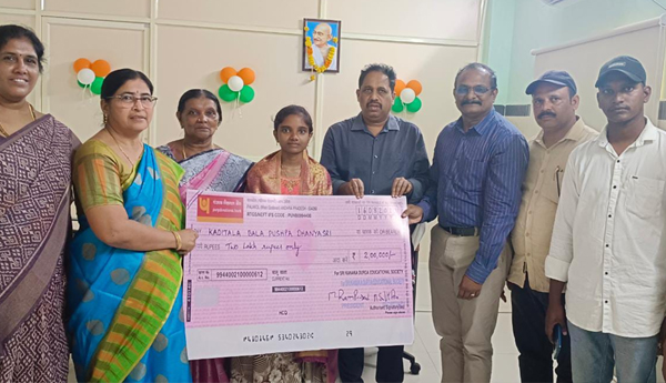/Financial-assistance-of-Rs.2-lakh-per-student