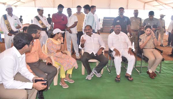 సిఎం పర్యటనకు ముమ్మర ఏర్పాట్లు