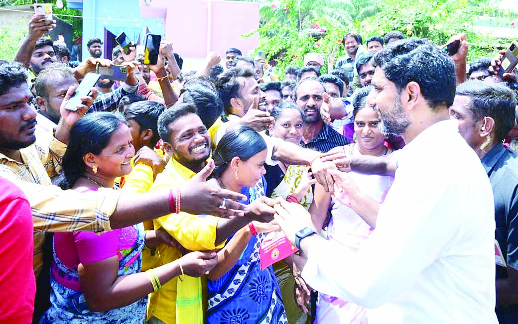 నిర్వాసితులకు మెరుగైన ప్యాకేజీ