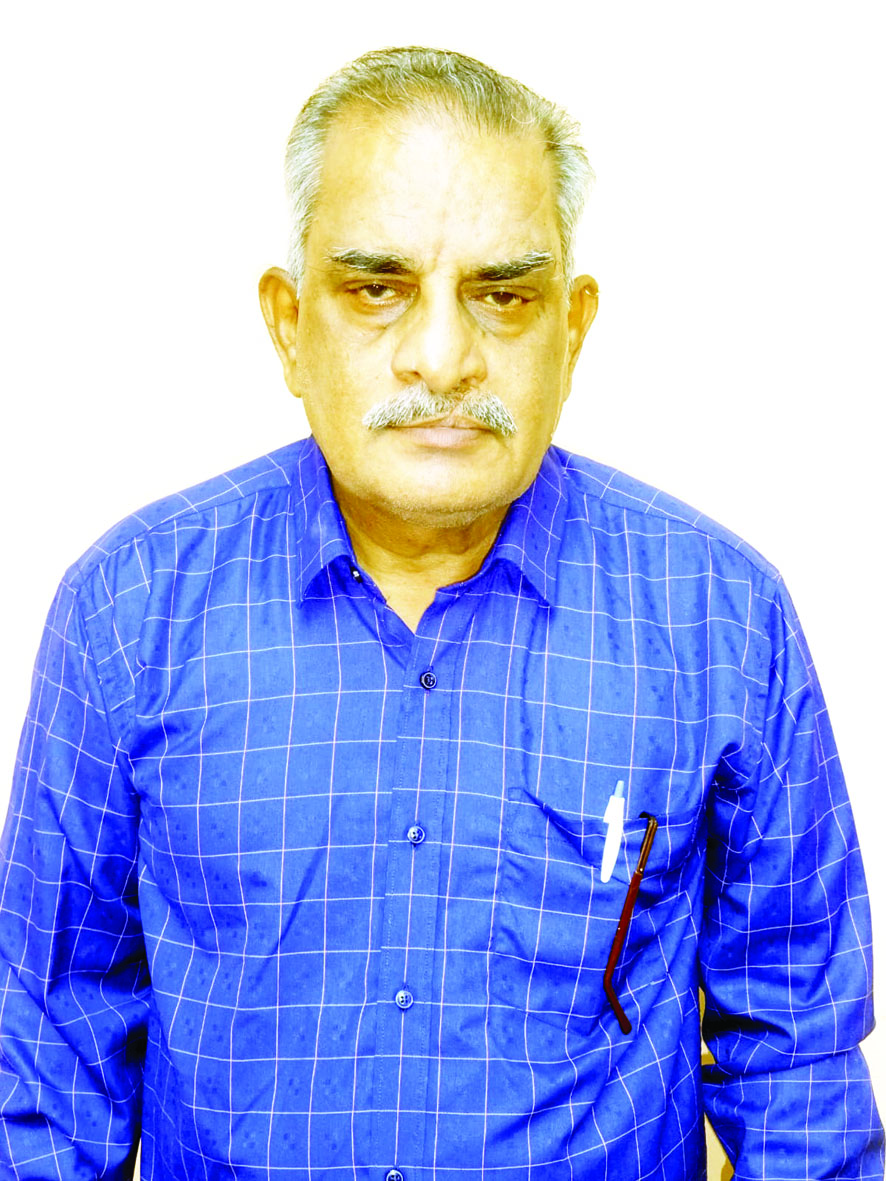 కవి ఆళ్లకు స్వాతంత్య్ర దినోత్సవ పురస్కారం