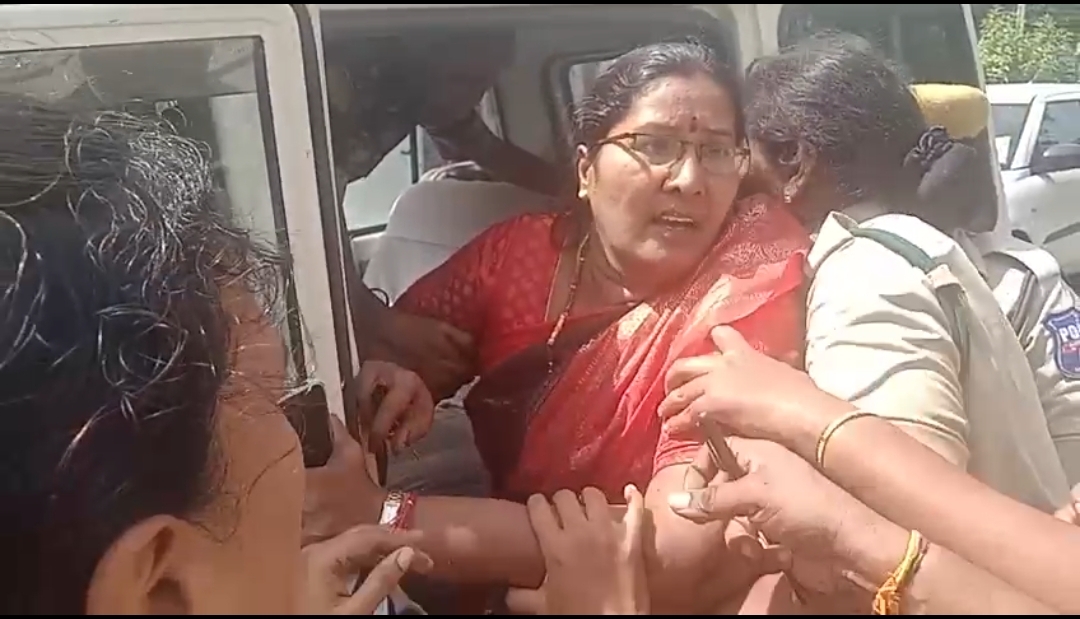 టిడిపి నాయకుల హౌస్‌ అరెస్టులు