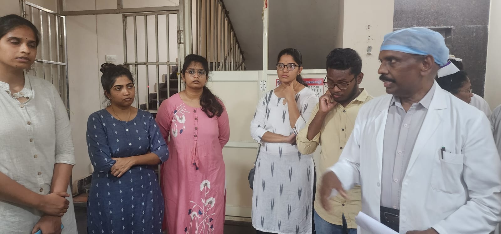 మహిళా రెసిడెంట్‌ వైద్యుల సమస్యలపై సూపరింటెండెంట్‌ దృష్టి