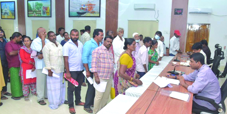 జగనన్నకు చెబుదాం అర్జీలకు నిర్ణీత గడువులో పరిష్కరించాలి