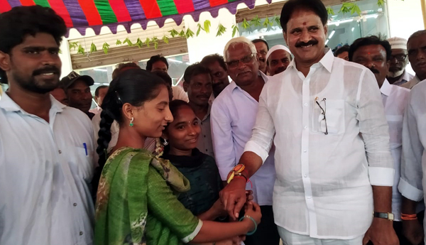  ఆడపిల్లలను కాపాడుకుందాం: ఎస్‌ ఎఫ్‌ ఐ 