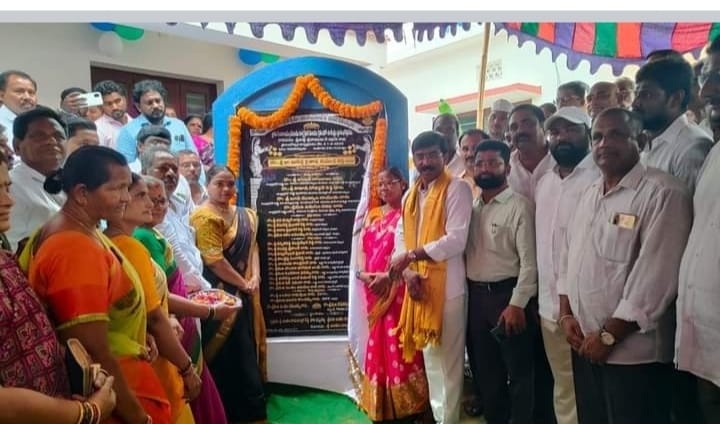 ప్రభుత్వ భవనాలు ప్రారంభం