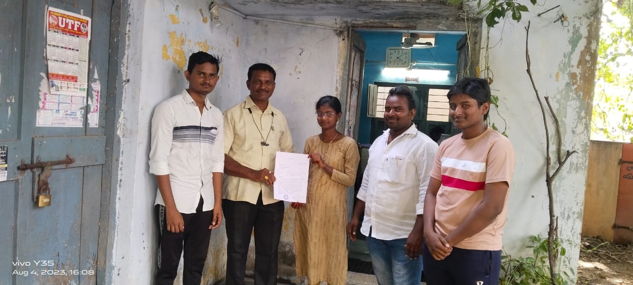 తరగతి గదుల నిర్మాణం త్వరగా పూర్తి చేయాలి