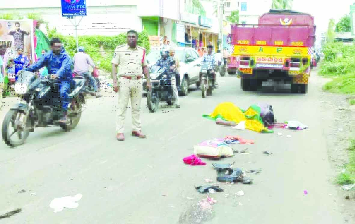 రోడ్డు ప్రమాదంలో వ్యక్తి మృతి
