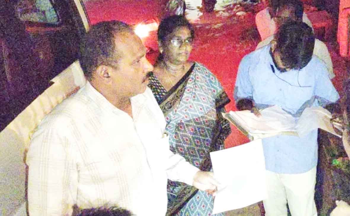 భీమడోలులో ఆర్‌డిఒ పెంచల కిషోర్‌ పర్యటన