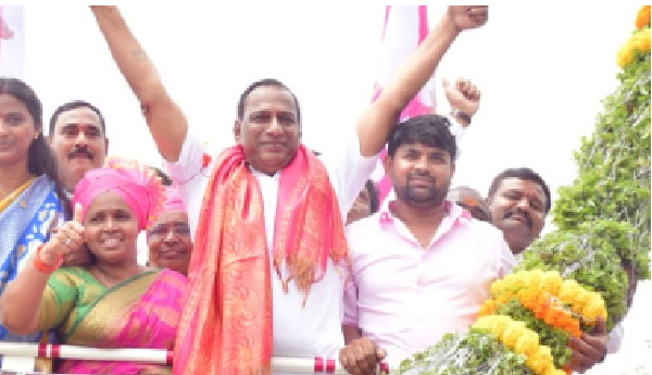 ఆర్టీసీని ప్రభుత్వంలో విలీనం చేయాలంటే దమ్ము, ధైర్యం, ఫండ్స్‌ కావాలి : మంత్రి మల్లారెడ్డి