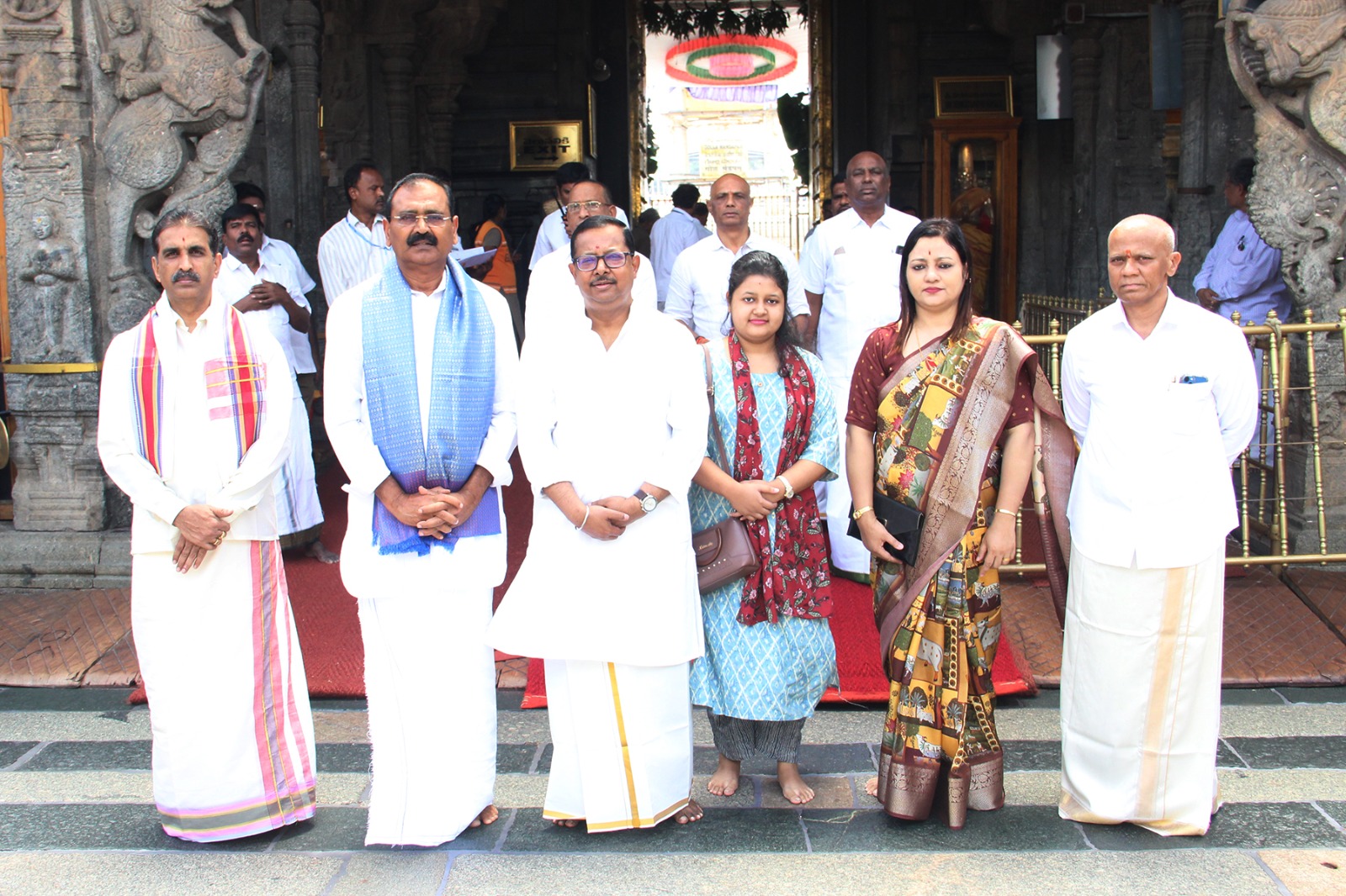 శ్రీవారిని దర్శించుకున్న సుప్రీం కోర్టు జడ్జి