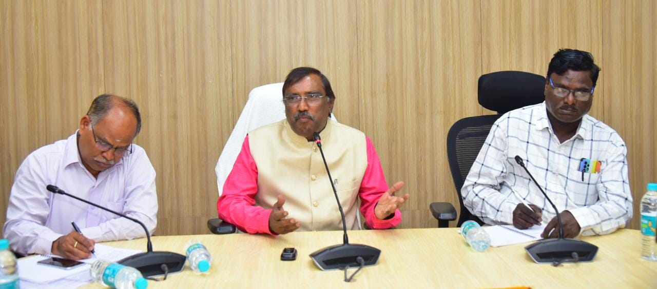 దేశానికి వెన్నెముక వ్యవసాయ రంగం