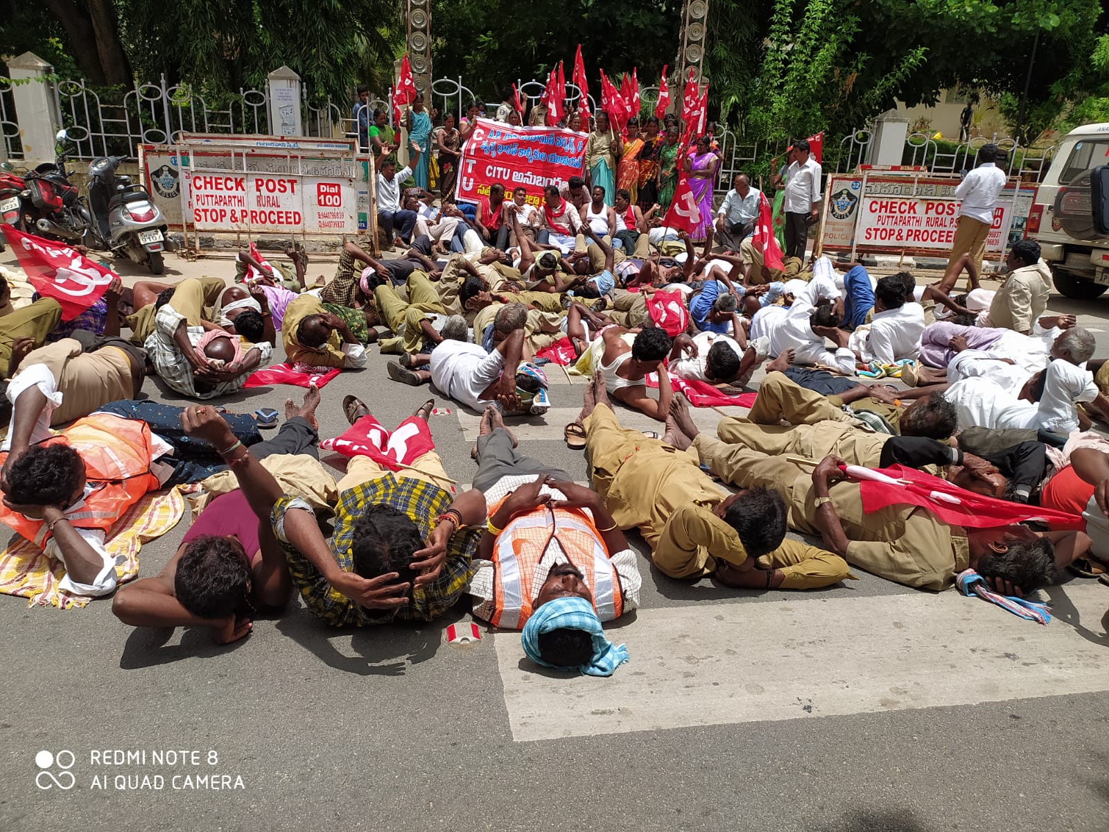 పంచాయతీ, స్వచ్ఛభారత్‌ కార్మికుల పోరుబాట