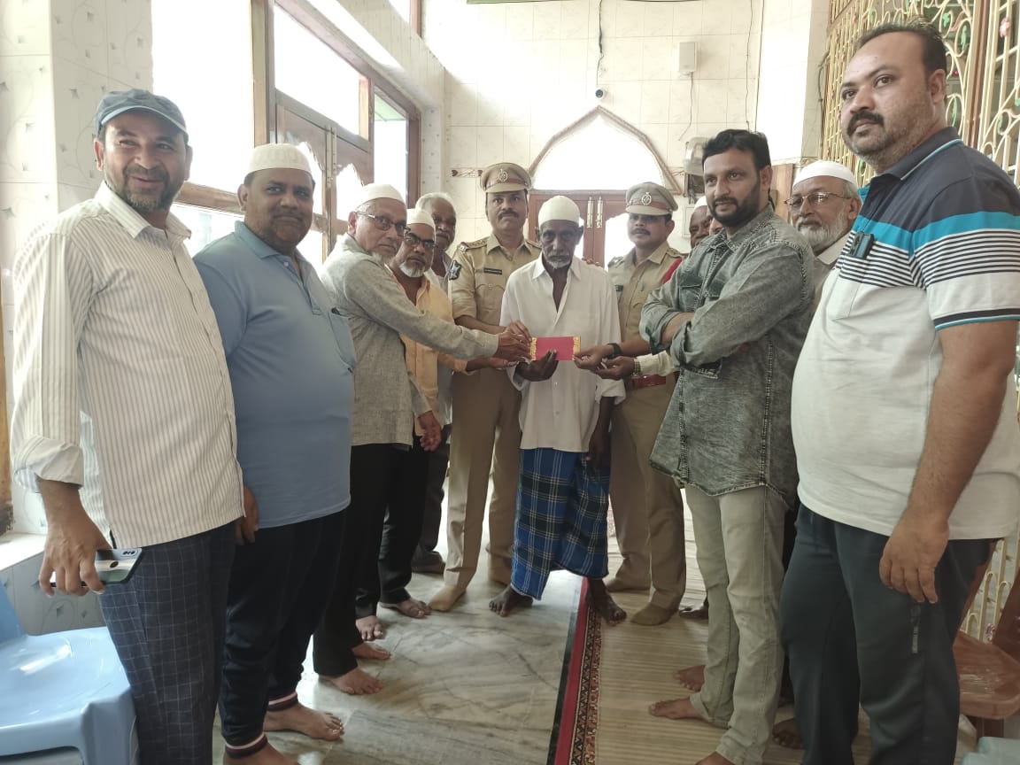 వికలాంగులకు అజీమ్‌ ఛారిటీ చేయూత