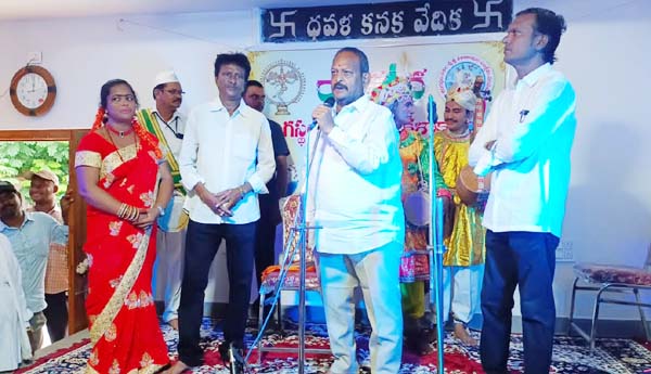 కళలను పరిరక్షించాలి : కోలగట్ల