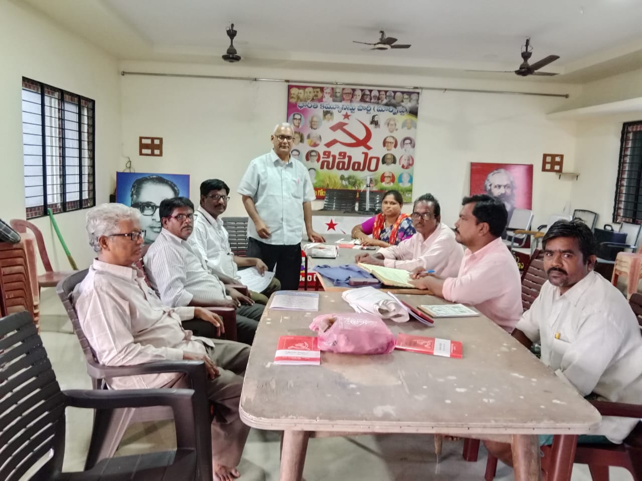 ధరలు అరికట్టడంలో ప్రభుత్వాలు విఫలం