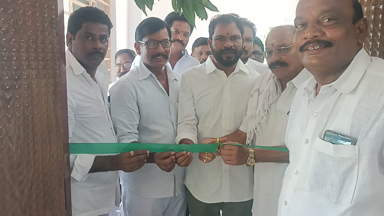 నూతన సచివాలయం ప్రారంభం