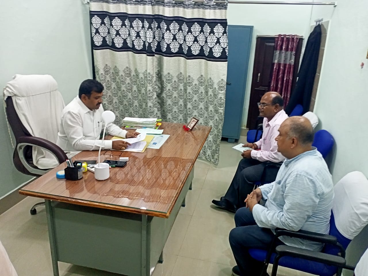 బాలల పథకాలపై అవగాహన కల్పించాలి