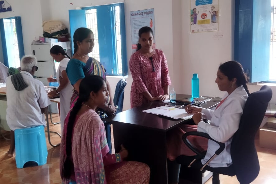 పిహెచ్‌సి సేవలను వినియోగించుకోవాలి