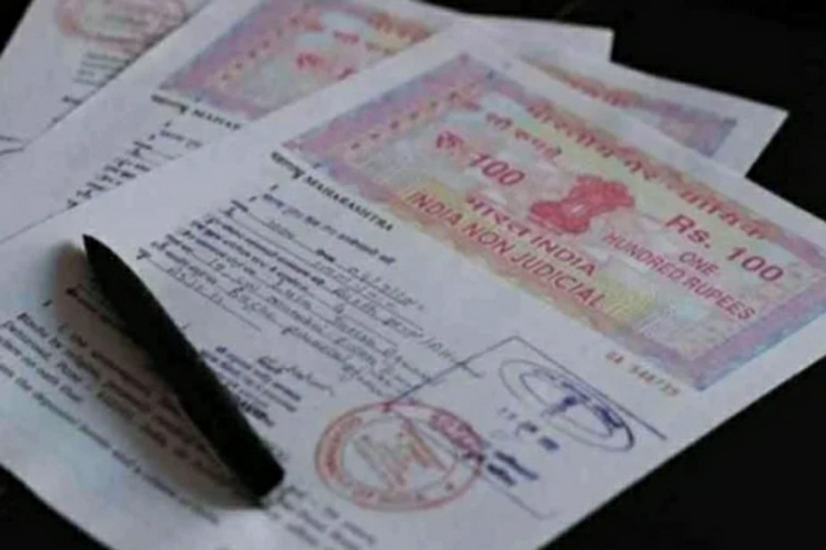 ఇంకొల్లు దస్తావేజు లేఖర్ల పెన్ డౌన్ 