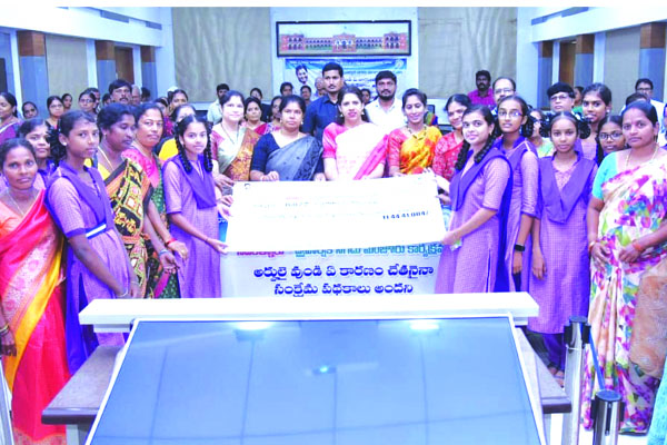 నవరత్నాలు ద్వైవార్షికంలో 8,877 మందికి లబ్ధి