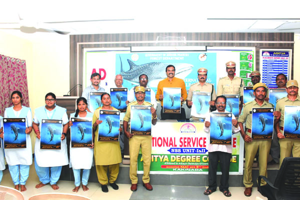 'ఆదిత్య'లో అంతర్జాతీయ వేల్‌ షార్క్‌ డే