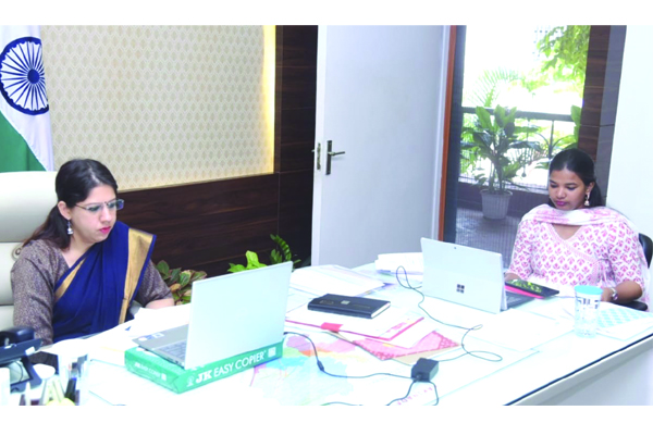 గృహ నిర్మాణ పనుల వేగవంతానికి ఆదేశం