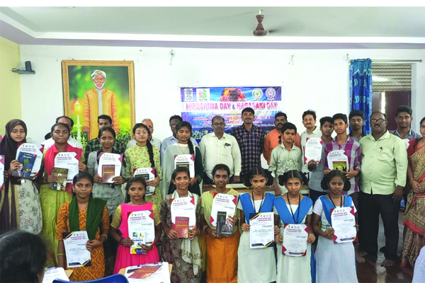 అణ్వస్త్రాలు కాదు.. అన్నవస్త్రాలు కావాలి