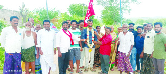 రోడ్డు పూర్తయ్యే వరకూ పోరాటం : సిపిఎం