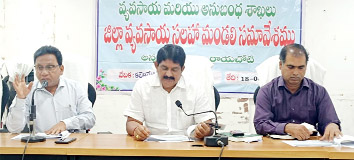 మాట్లాడుత్ను పంజం సుకుమార్‌రెడ్డి