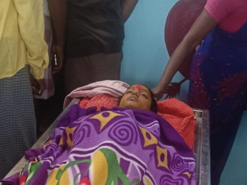 ఉరేసుకుని నిండు గర్భిణి మృతి