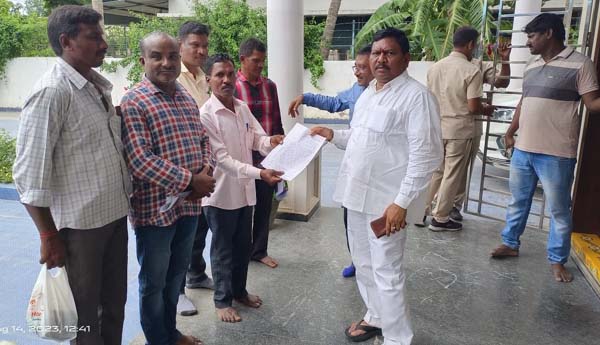 సంక్షేమ హాస్టళ్లకు జిసిసి సబ్బులు సరఫరా చేయాలి