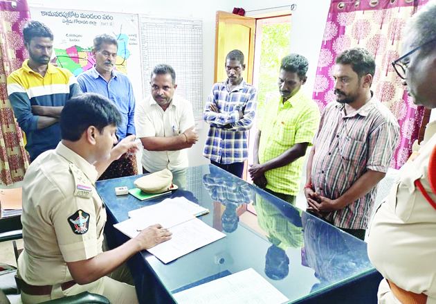 జిల్లావ్యాప్తంగా రౌడీషీటర్లకు కౌన్సెలింగ్‌