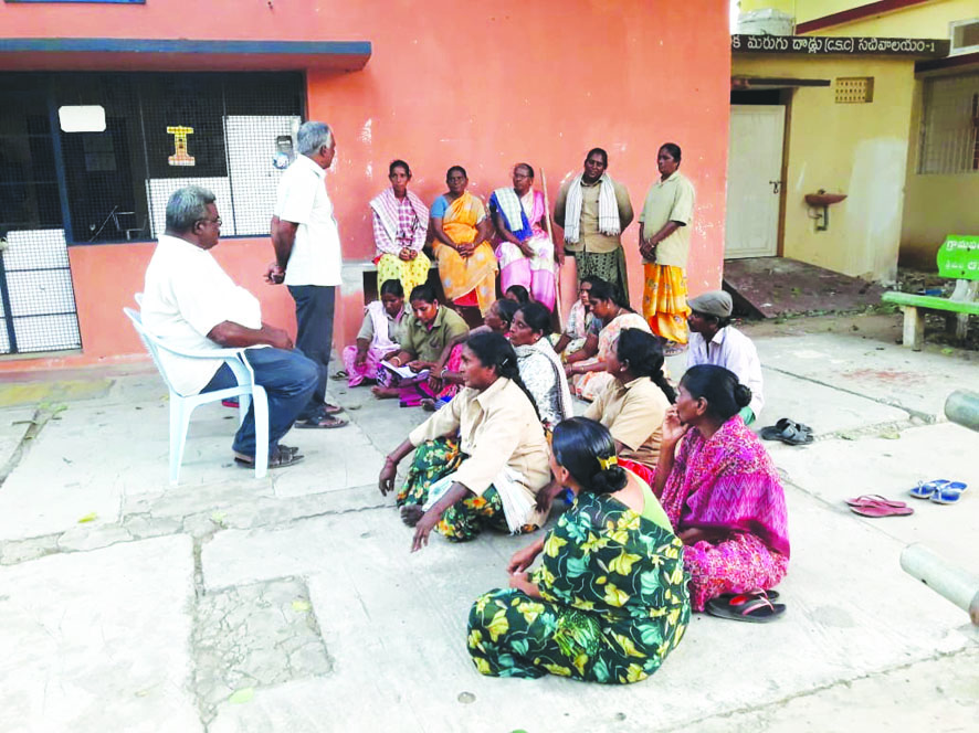  పంచాయతి కార్మికుల సమస్యలు పరిష్కరించండి