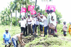 దోసపాడు భూపోరు ఉధృతం..!