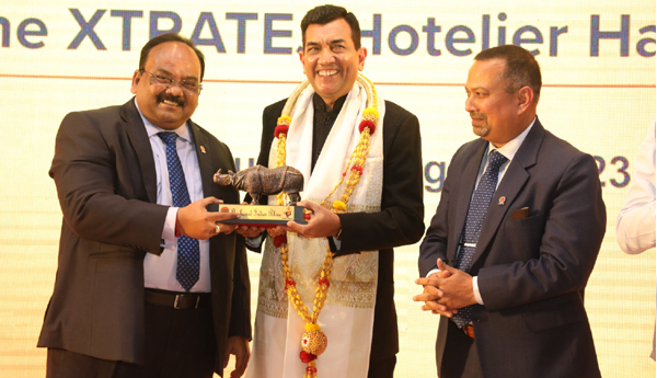 /Chef-Sanjeev-Kapoor-is-the-promoter-of-Indian-Oil