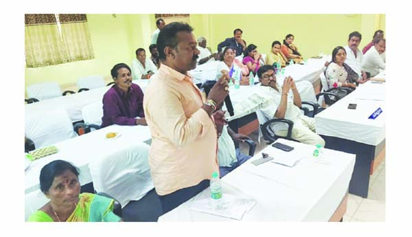 గరం గరంగా కౌన్సిల్‌ సమావేశం